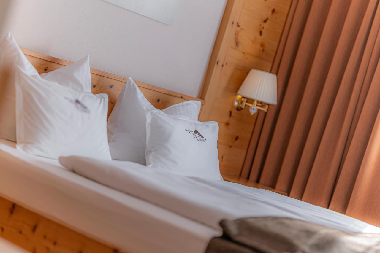 סלבה די ואל גרדנה Hotel Chalet Dlaces מראה חיצוני תמונה