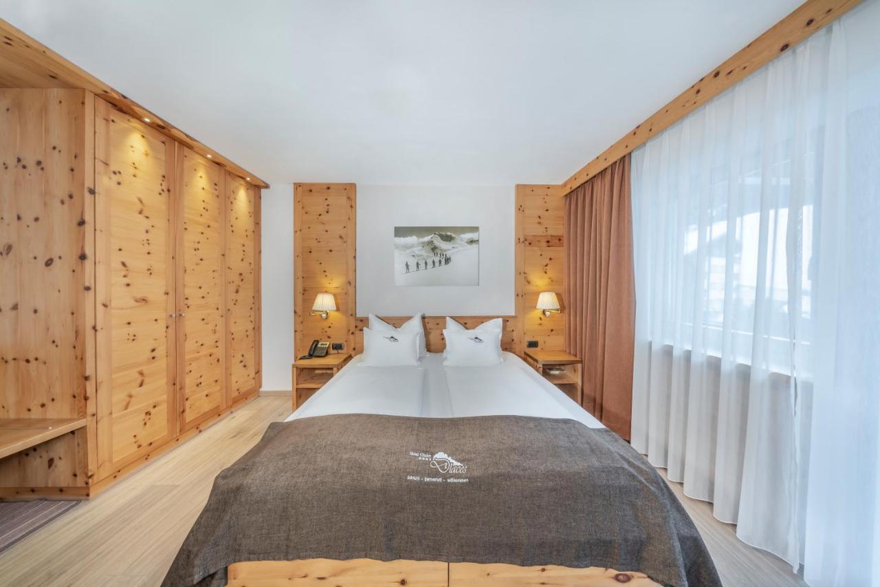 סלבה די ואל גרדנה Hotel Chalet Dlaces מראה חיצוני תמונה